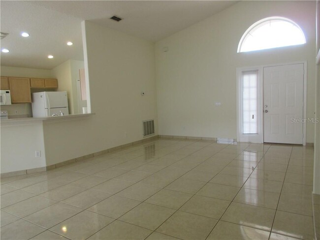 Building Photo - 2057 Shannon Lakes Blvd