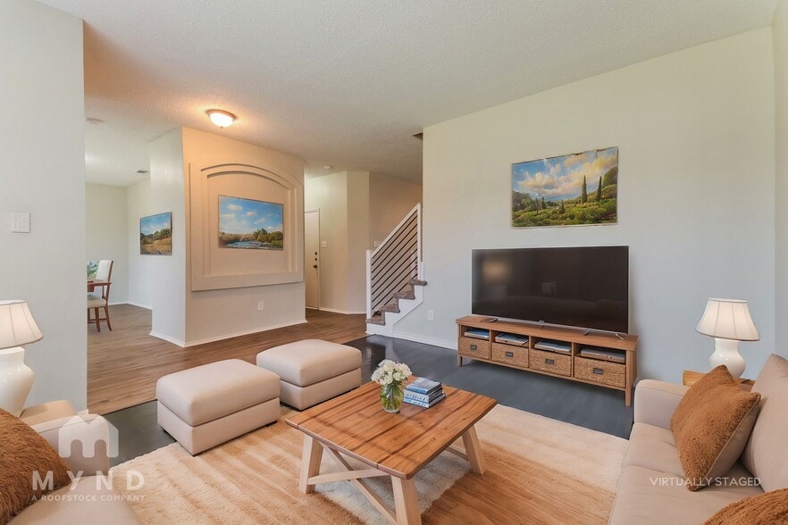 Building Photo - 135 Wembley Way