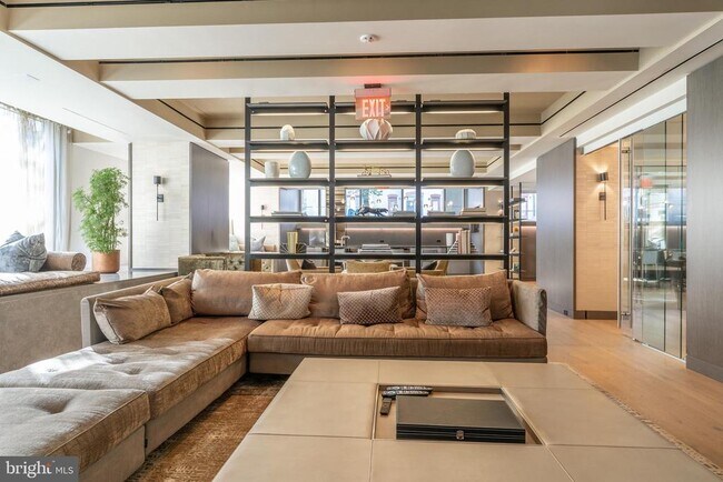 Building Photo - 2501 M St NW