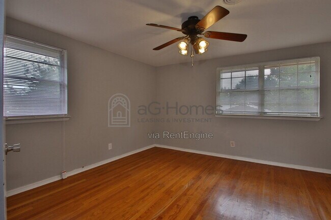Building Photo - 405 Yukon Ave