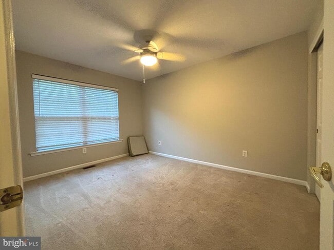 Building Photo - 113 Turnhill Ct