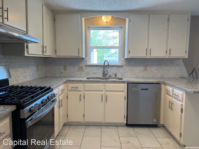 Building Photo - 5 br, 2 bath House - 3205 SW 84th Street