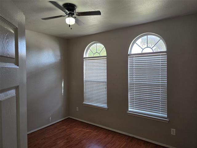 Building Photo - 4623 Southampton Blvd