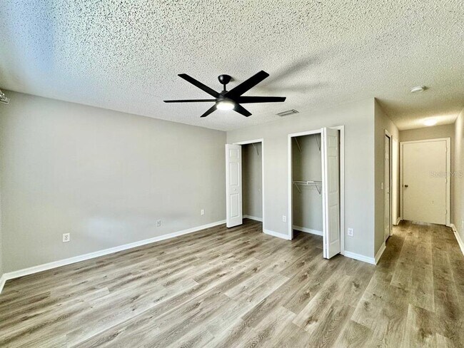 Building Photo - 10823 Brickside Ct