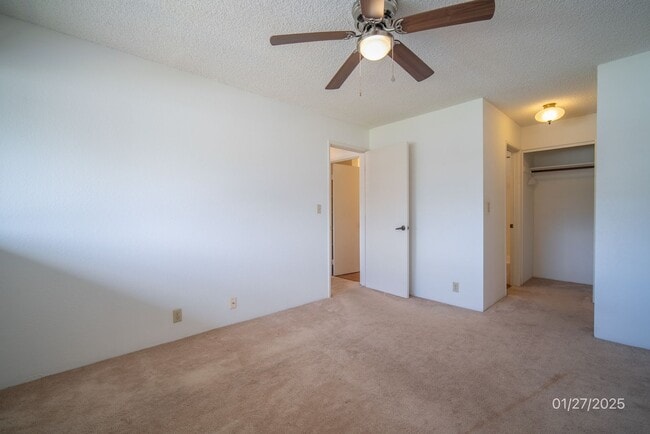 Building Photo - 2BR/1BA Townhouse (Upstairs unit) in Hikino 3 (Waipio Gentry)