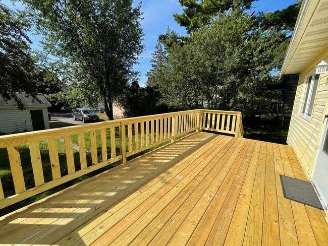 Building Photo - Available August 3rd!- Traditional Woodland 3 Bed 1 Bath w/ Deck & Garage