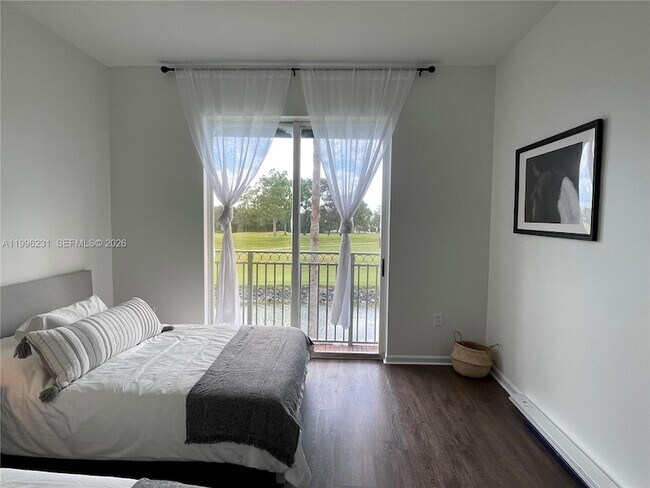 Building Photo - 11720 St Andrews Place St