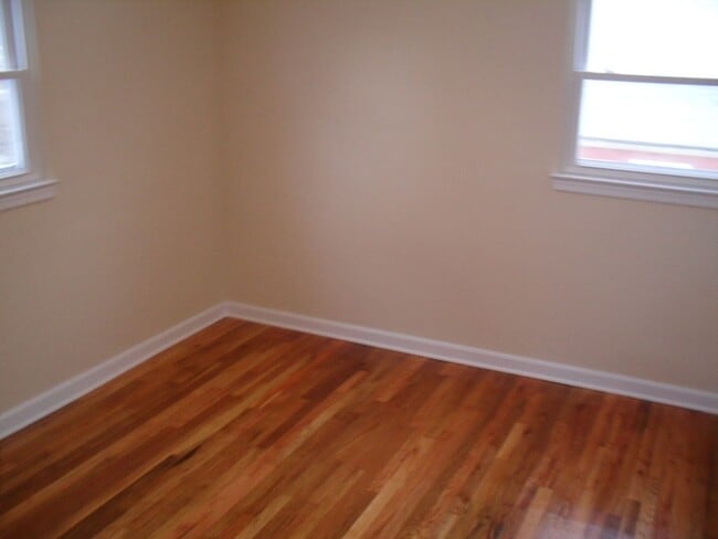 Building Photo - 4905 Elks Dr