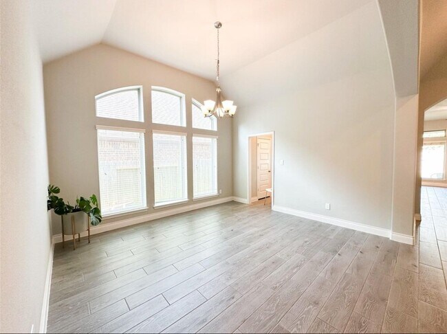 Building Photo - 15 Eden Hollow Ln