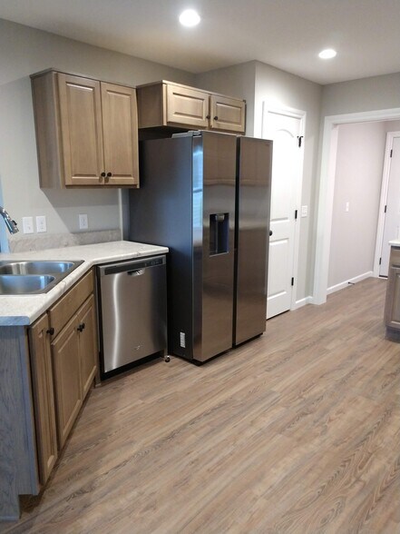 Building Photo - 15077 Verity Pky