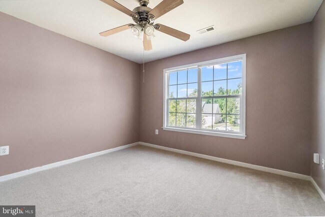 Building Photo - 3603 Carolina Ct