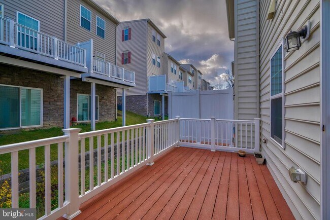 Building Photo - 3015 Hockley Mill Dr