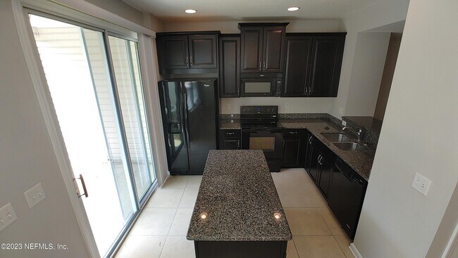 Building Photo - 36 San Briso Way