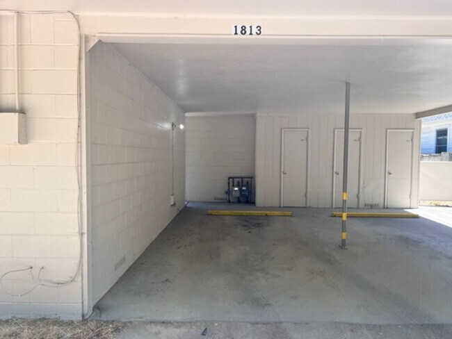 Building Photo - 1813 N Harrison Blvd