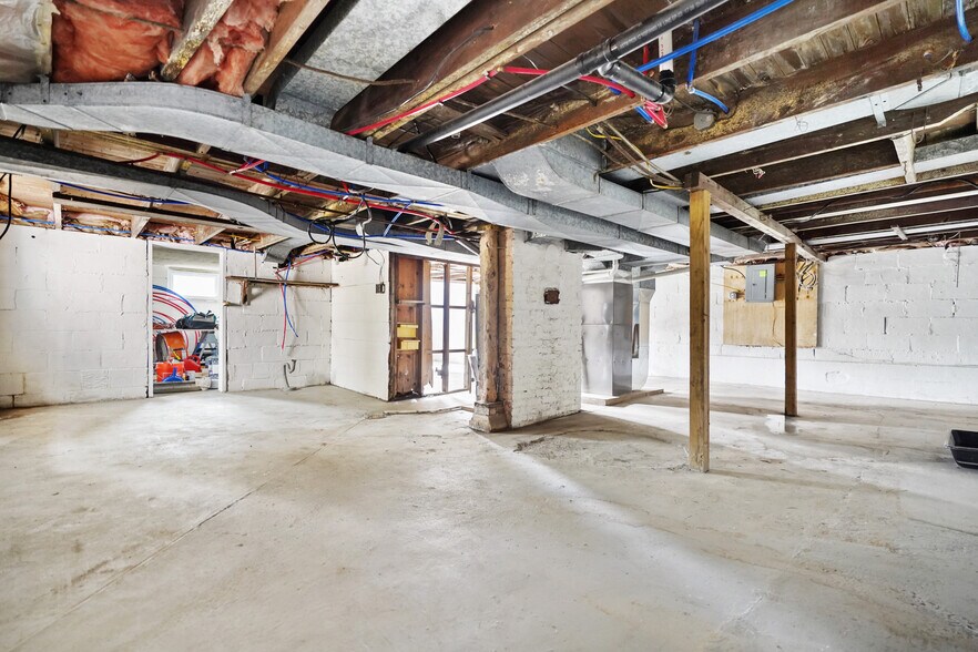 Building Photo - 1750 Brodhead Rd