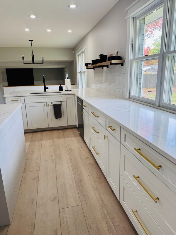 Building Photo - 5800 Ponderosa Dr