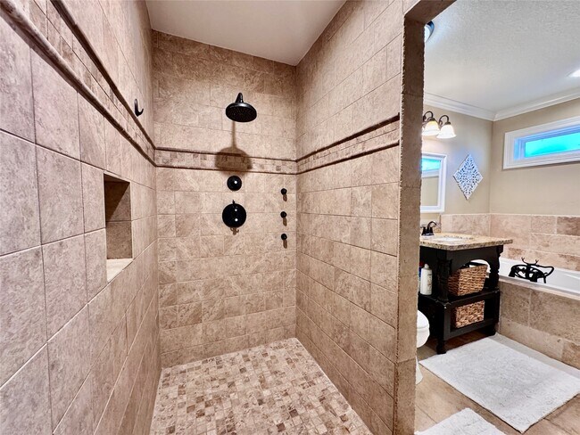 Building Photo - 1177 Sailfish St