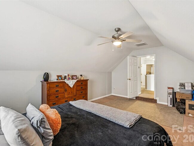 Building Photo - Earn Wealth While Leasing - Like a Homeowner - Lease to Own