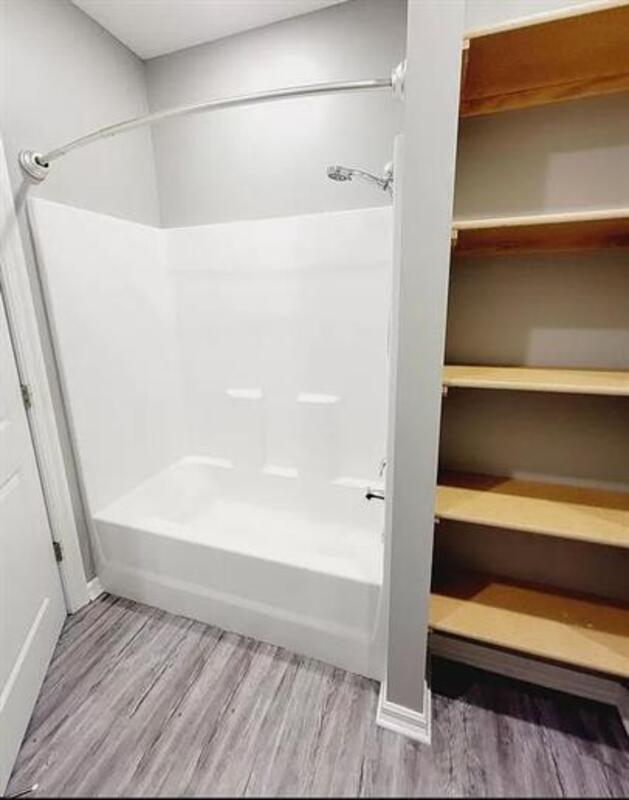 Building Photo - 5308 N Cypress Dr