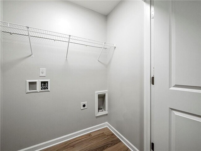 Building Photo - 4334 Box Elder Path