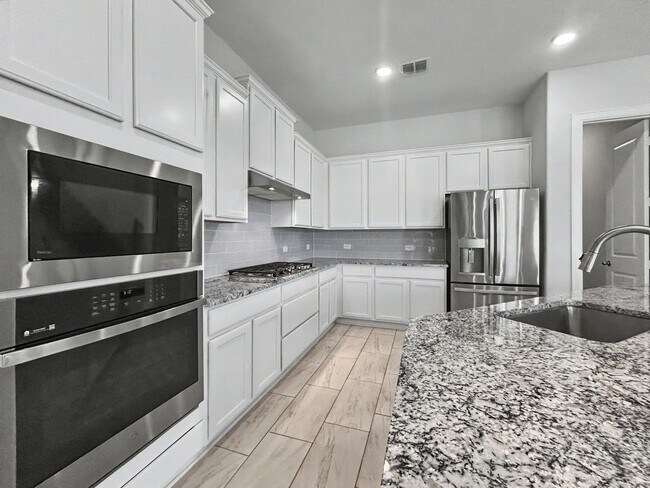 Building Photo - 3708 Eliberis