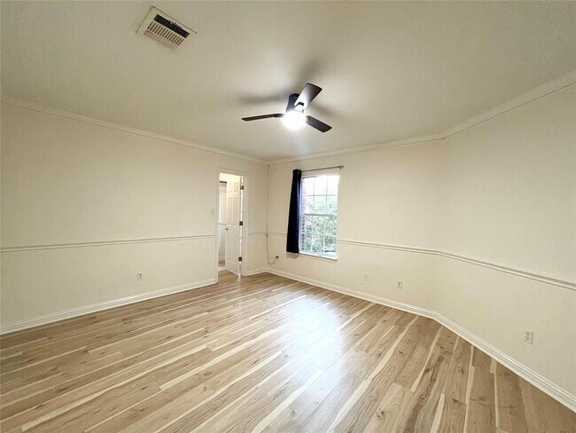 Building Photo - 3004 Edgecreek Pl