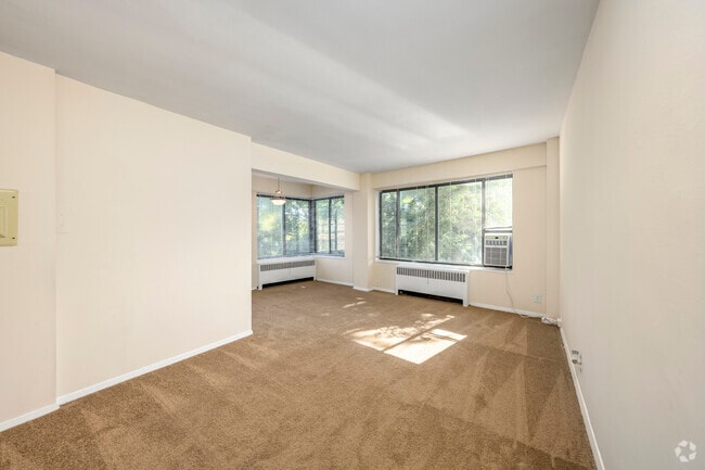 2BR, 1BA - 900SF - Living Room - Walden Commons
