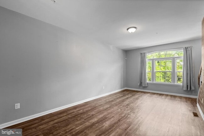 Building Photo - 7204 Winding Hills Dr