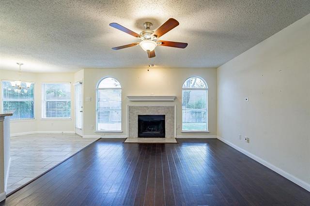 Building Photo - 1408 Belaire Dr