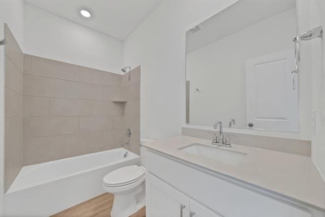 Building Photo - 1505 Adams Dr