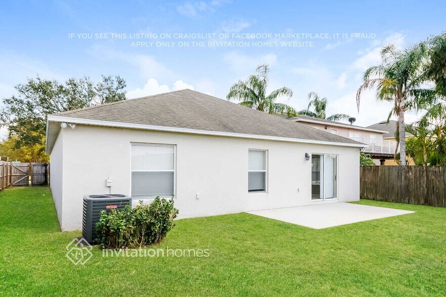 Building Photo - 5399 Dornich Dr