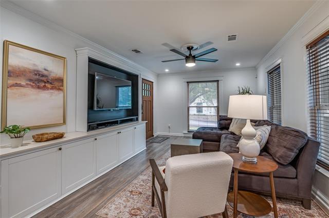 Building Photo - 2827 Catherine St