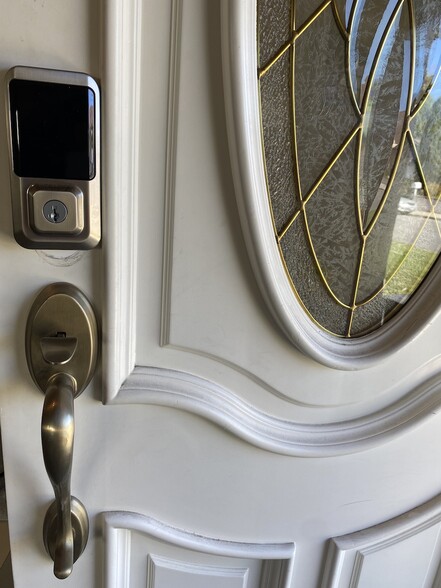 Front entrance electronic lock - 26491 Fresno Dr