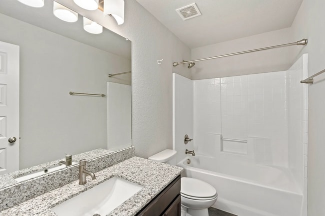 Building Photo - Creekside Curve