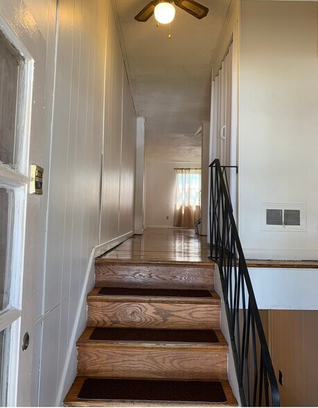 Building Photo - 62 Oakmont Dr