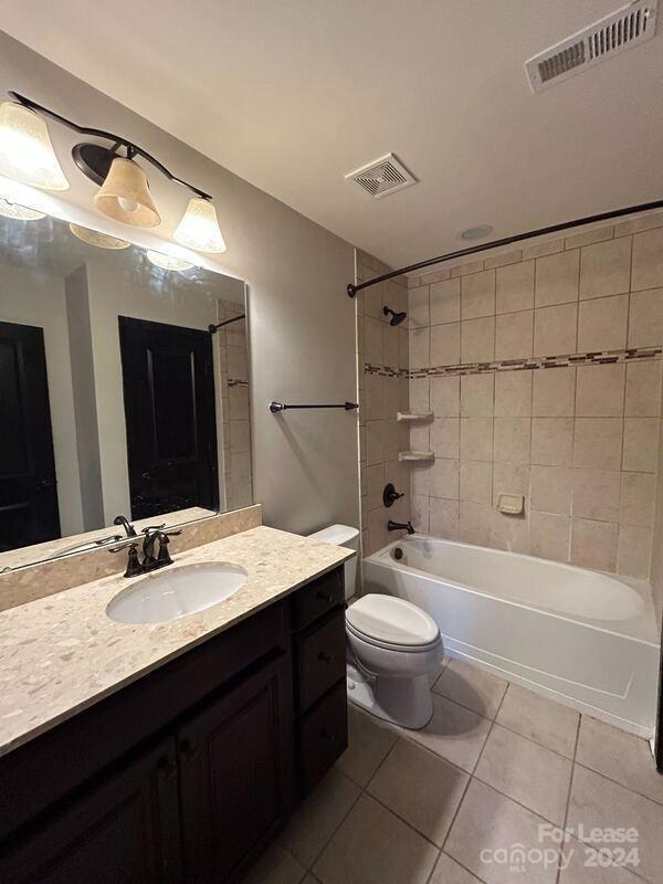 Building Photo - 2507 Alyssa Ln