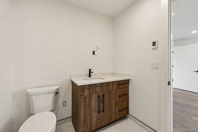 Building Photo - 325 Manville Rd