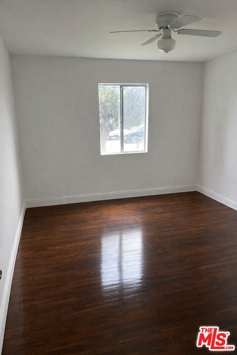 Building Photo - 993 W Hays St