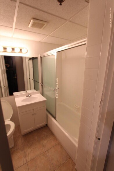 Building Photo - 62 Boylston St