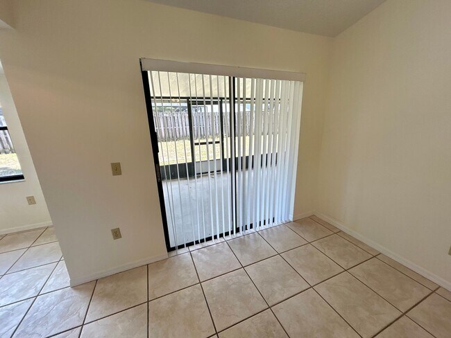 Building Photo - 895 Wandering Pine Trail