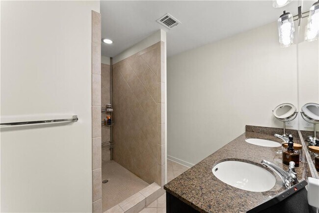 Building Photo - 1382 Stirling Cir NW