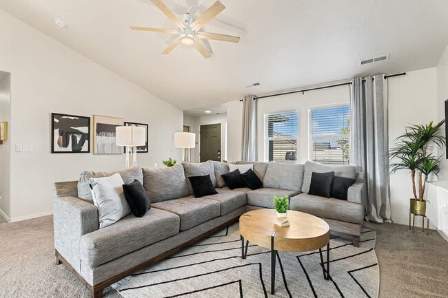 Building Photo - 3804 Bobwhite St