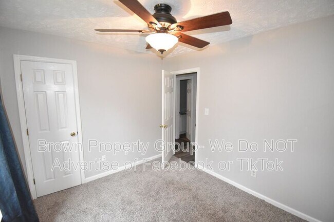 Building Photo - 6313 Applewhite Rd