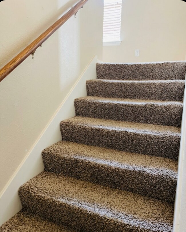 Building Photo - AVAILABLE MID MAY; APPLY TODAY AT OUR WEBSITE!!