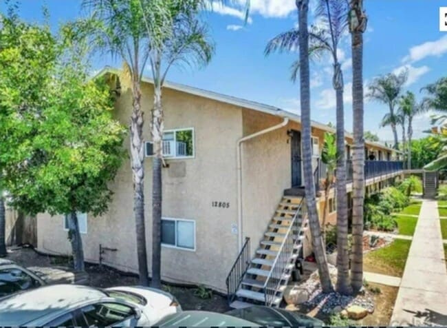 Building Photo - Beautiful 2 bedrooms 1 bath condo in Lakeside CA!!!!!