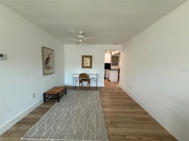 Building Photo - 204 Mindy Dr