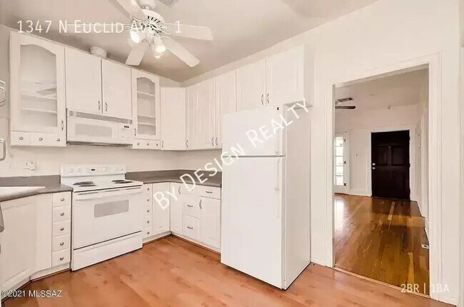 Building Photo - 1347 N Euclid Ave