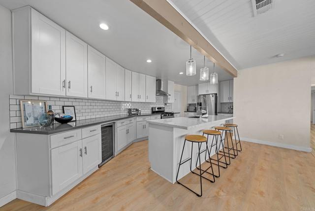 Building Photo - 209 Camino Elevado