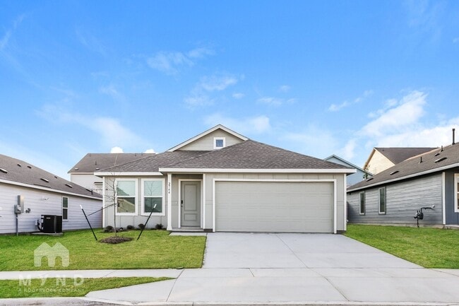 Building Photo - 2744 Ctr Crk Ln