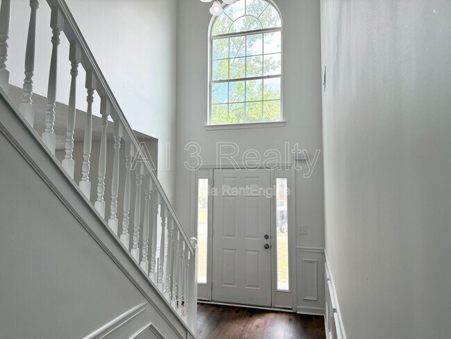 Building Photo - 231 Baywood Crossing